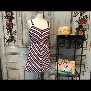 Adorable  Mimi Chica dress Junior Sizing